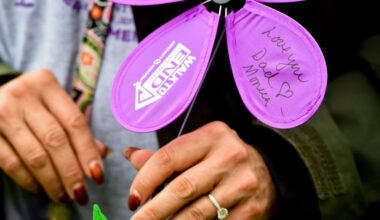 Walk to End Alzheimer's organizers have partnered with the Jacksonville Area Chamber of Commerce for a kickoff event at the end of April.