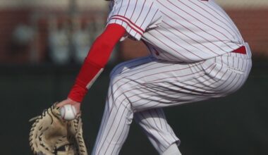Jacksonville falls to Glenwood for first CS8 loss