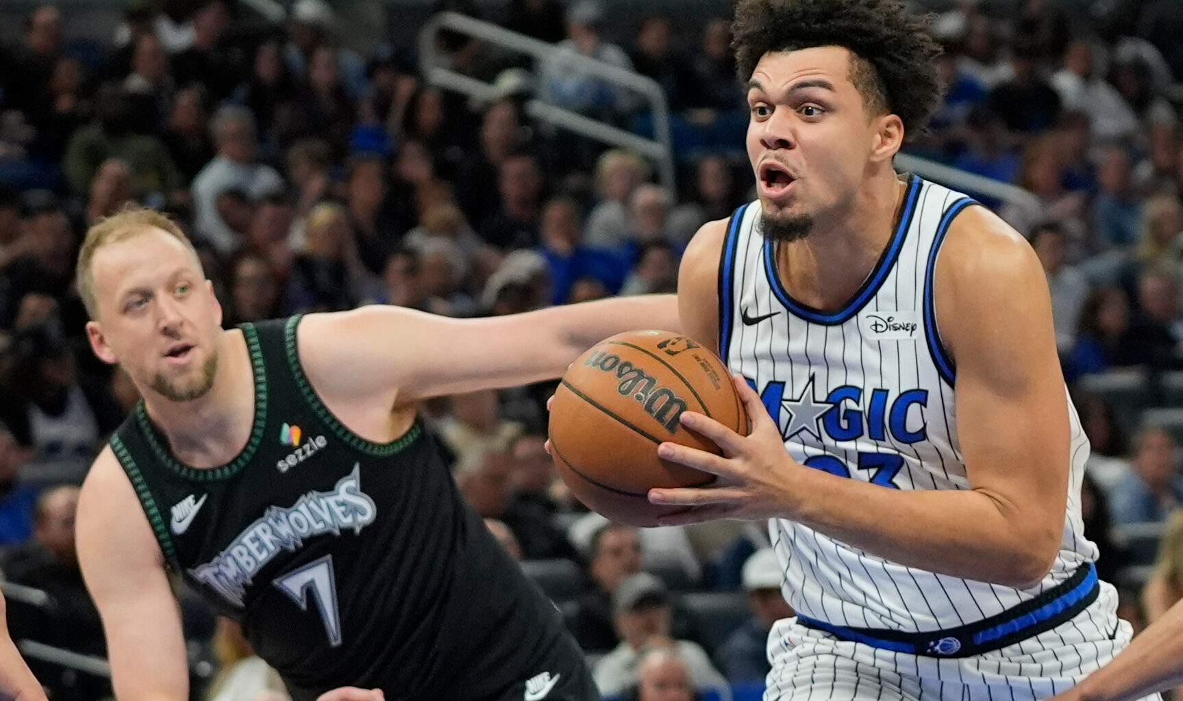 Magic beat Timberwolves 132-120 as Paolo Banchero scores 20 and Orlando wins 4th straight