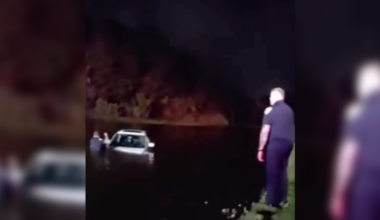 Video: Police rescue elderly couple from submerged car in Port St. Lucie