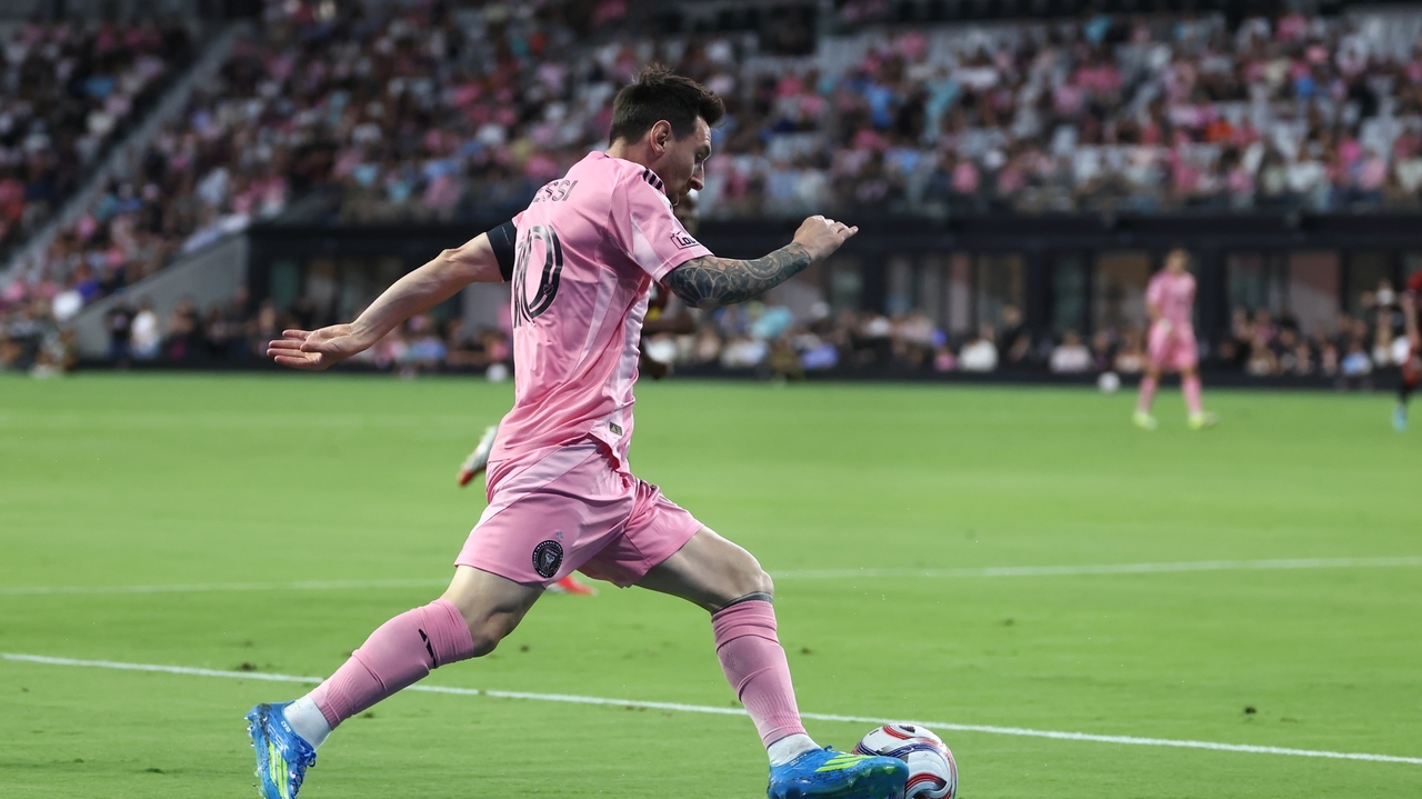 Lionel Messi and Inter Miami get 2-2 tie with Red Bulls, after 17-year-old Mehmeti scores late