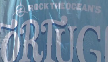 Hundreds of thousands of country music fans pack Fort Lauderdale beach for day 2 of Tortuga Music Festival