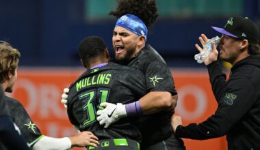 Rays extend Yanks' skid to 4, rally on Walls and Aranda infield grounders in 10th for 5-4 win