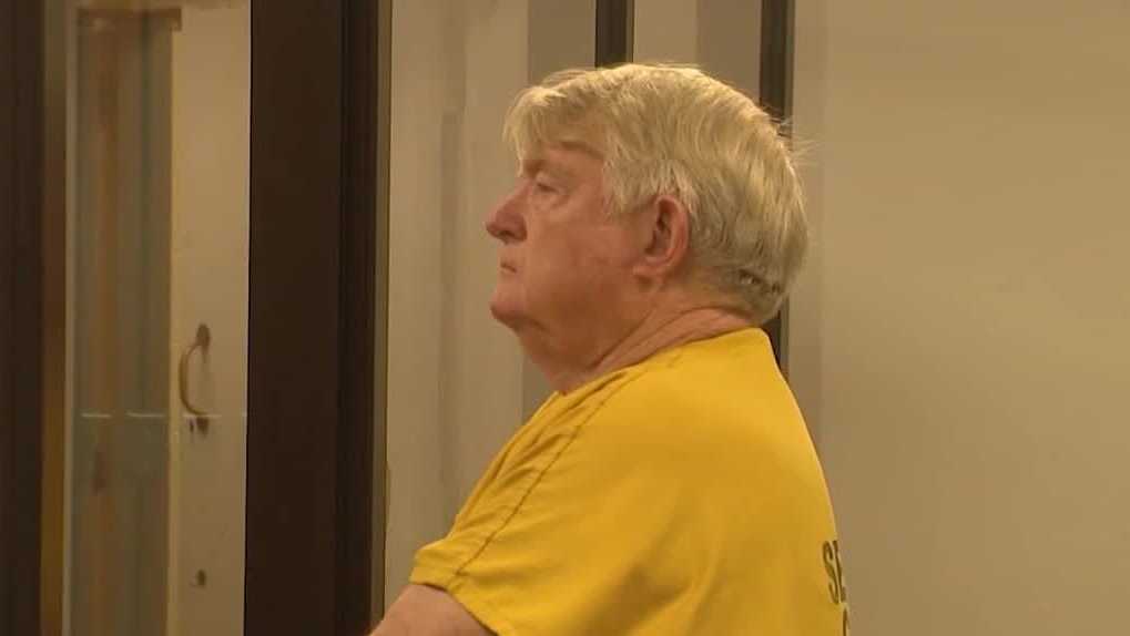 Orlando bondsman takes plea deal in sex for bond allegations