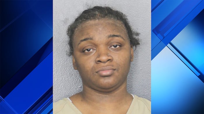 Woman accused of stabbing man in Pompano Beach