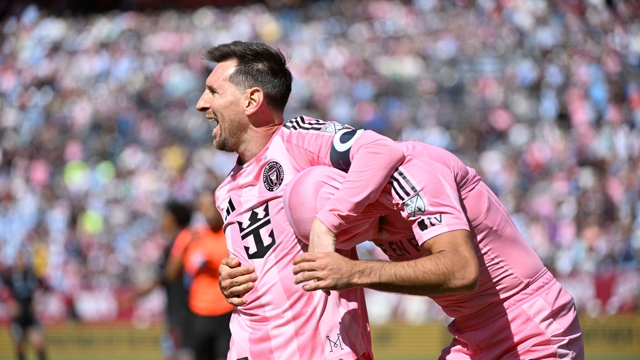 Lionel Messi scores 2 goals, Inter Miami beats Rapids 3-2, extends unbeaten streak to 7 games