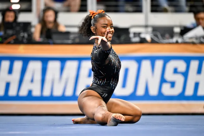 Apr 18, 2026; Fort Worth, TX, USA; University of Florida gymnast Selena Harris-Miranda performs on floor exercise during the 2026 NCAA Women’s Gymnastics National Championships at Dickies Arena. Mandatory Credit: Jerome Miron-Imagn Images