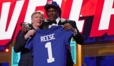 NFL Draft: Giants take Ohio State's Arvell Reese at No. 5, Miami's Francis Mauigoa at No. 10