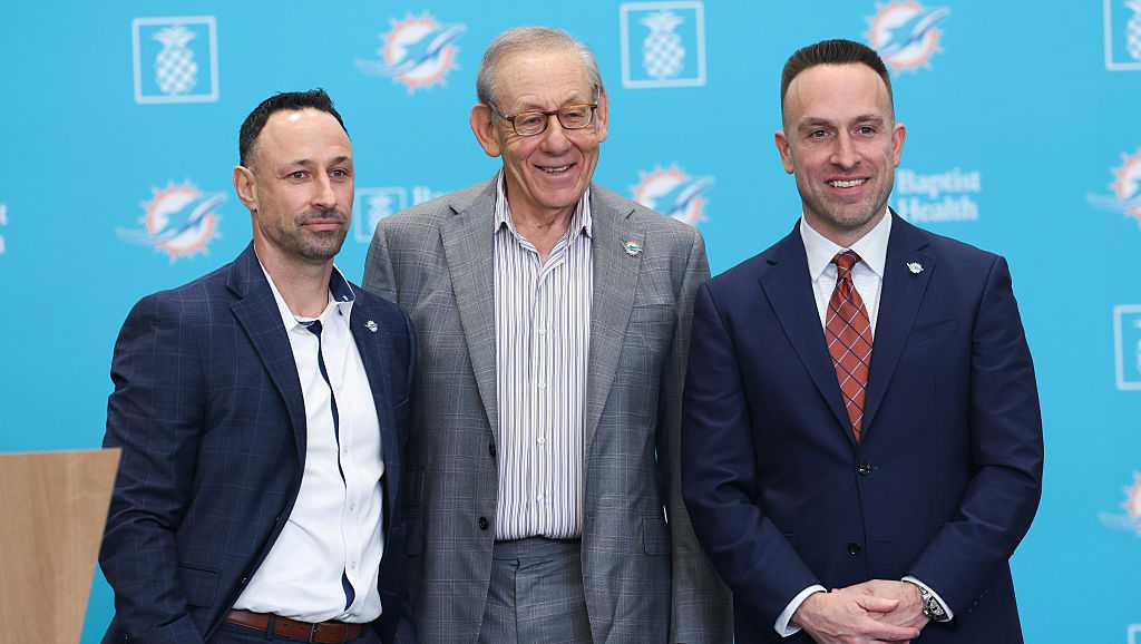 Miami Dolphins begin NFL draft with 11 picks under new leadership