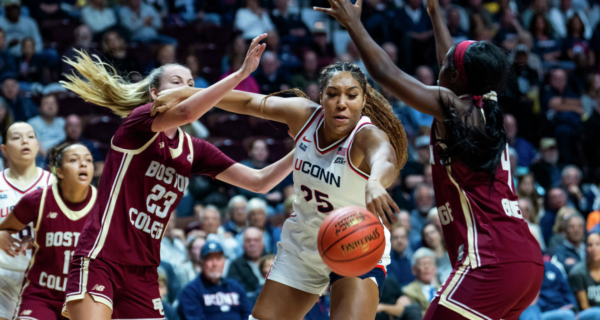 UConn women's basketball player Ice Brady commits to Florida State