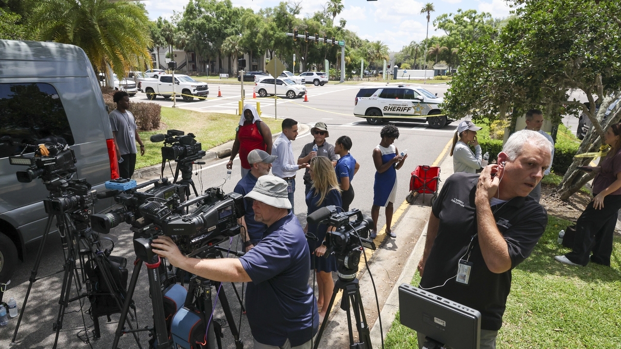 Body found near the Florida bridge where body of 1 of 2 missing students was found days earlier
