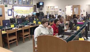 Orange County school board to discuss updated AI policy for students