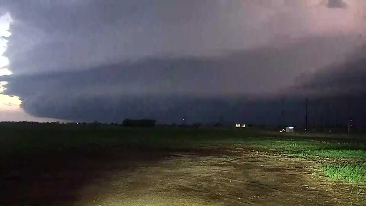 Tornado causes damage in Miami County, Kansas