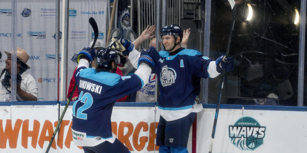 PHOTOS: Orlando Solar Bears vs. Jacksonville Icemen - 04/19/2026