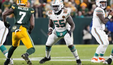 Miami Dolphins offensive linenam Aaron Brewer (55) during the game against the Green Bay Packers at Lambeau Field.