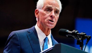 Former Florida governor Charlie Crist is running for St. Petersburg mayor :: WRAL.com
