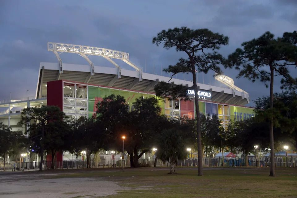 Jan 26, 2017; Orlando, FL, USA; General overall view of Camping World Stadium exterior. The facility, formerly known as the Orlando Stadium, the Citrus Bowl and the Tangerine Bowl, will play host to the 2017 Pro Bowl between the AFC and the NFC on Jan 29, 2017. Mandatory Credit: Kirby Lee-USA TODAY Sports