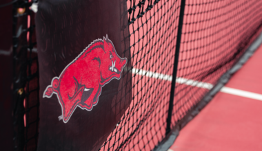 No. 18 Florida Defeats Razorbacks Sunday Afternoon