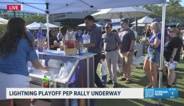 Tampa Bay Lightning host 'pep rally' at Sparkman Wharf ahead of playoffs