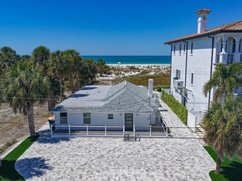Hulk Hogan’s other Florida beach home hits the market for $4.5M