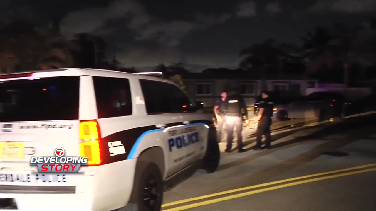 K9 dog shot during pursuit in Wilton Manors but expected to survive, suspect in stable condition - WSVN 7News | Miami News, Weather, Sports