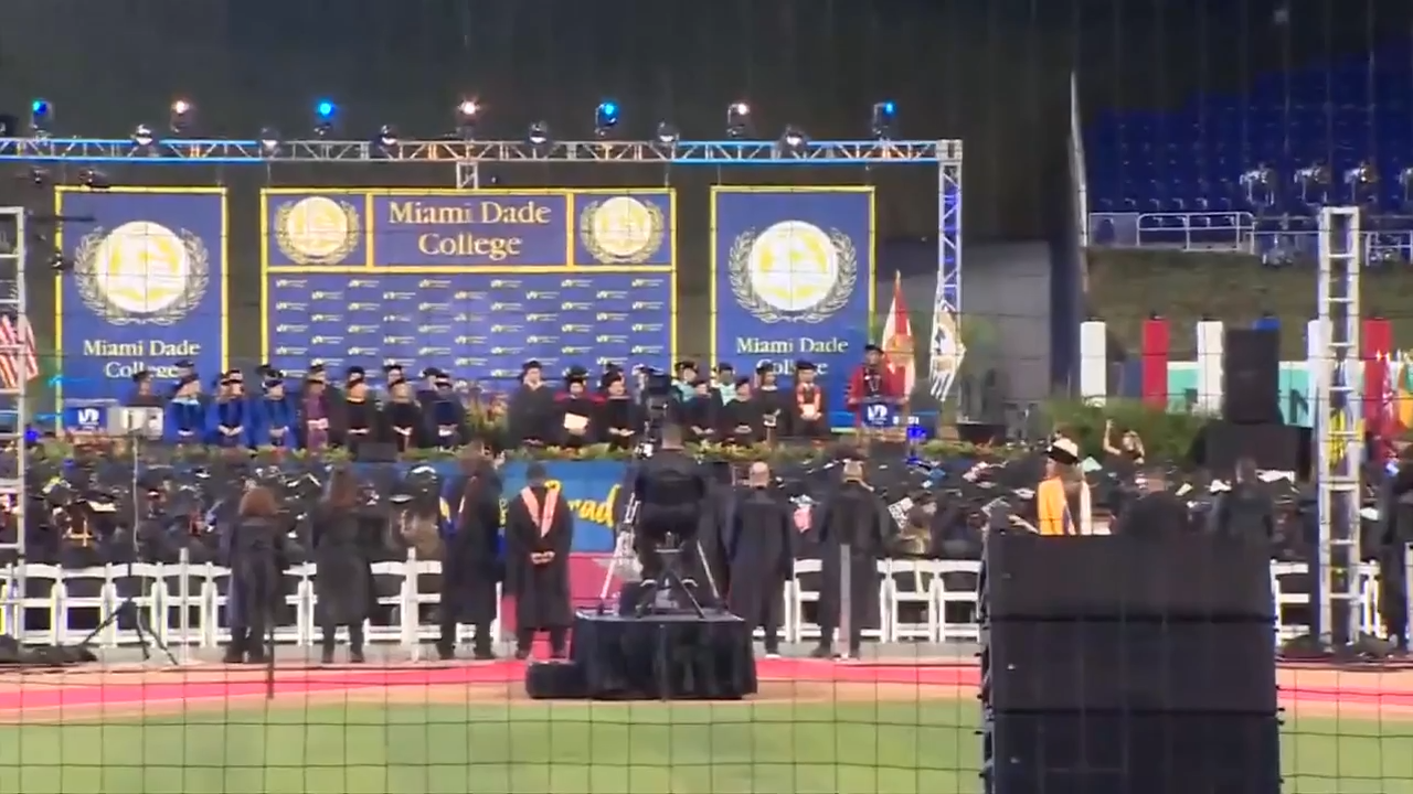 Newly graduated MDC students head to MIT to fulfill dreams - WSVN 7News | Miami News, Weather, Sports