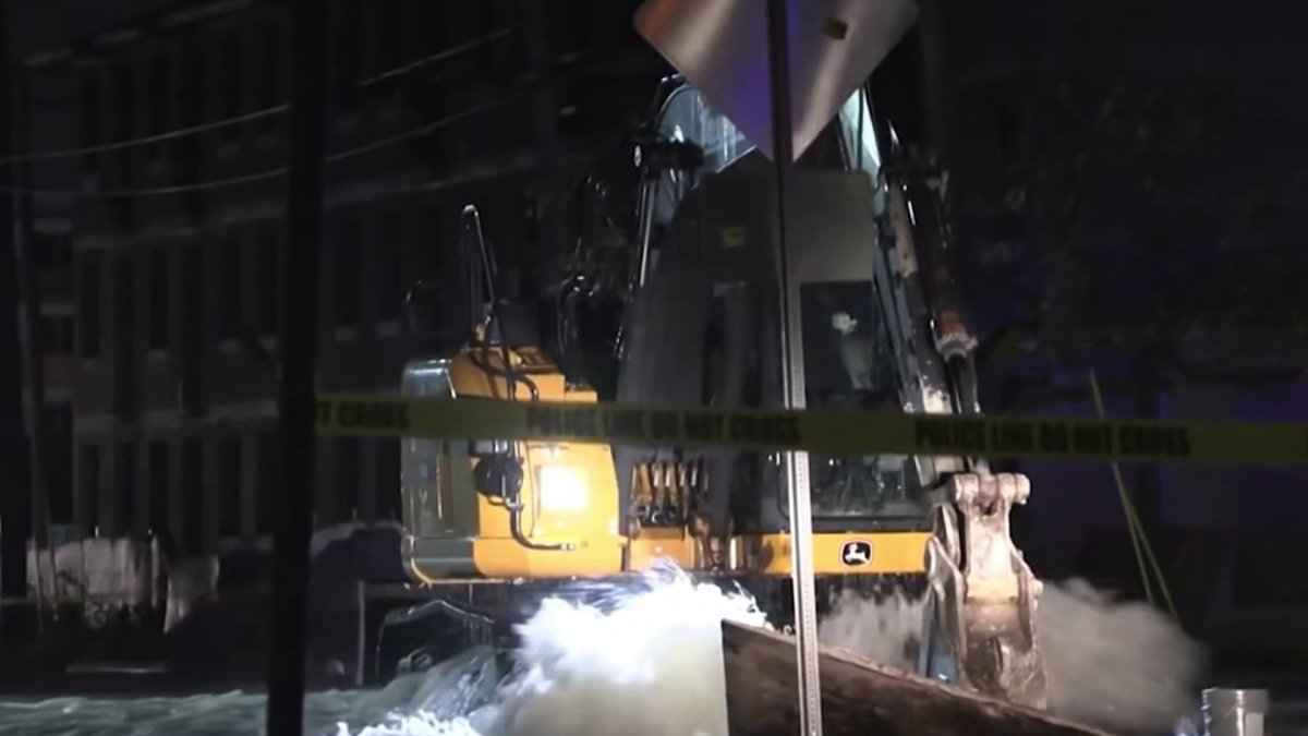 Construction worker fights for his life after water main break floods Miami-Dade tunnel – NBC 6 South Florida