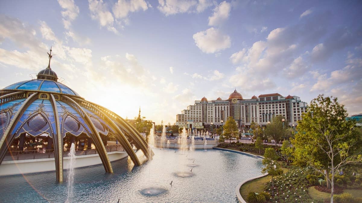 The view of Helios Grand Hotel from Celestial Park. Universal Orlando Resort
