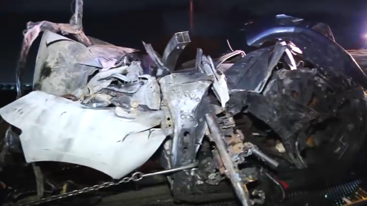 Driver detained after striking deputy’s cruiser during fatal crash investigation in NW Miami-Dade – NBC 6 South Florida