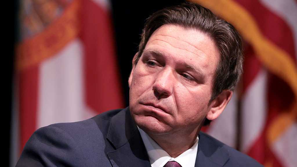 Gov. DeSantis submits Florida congressional map redraw to Legislature