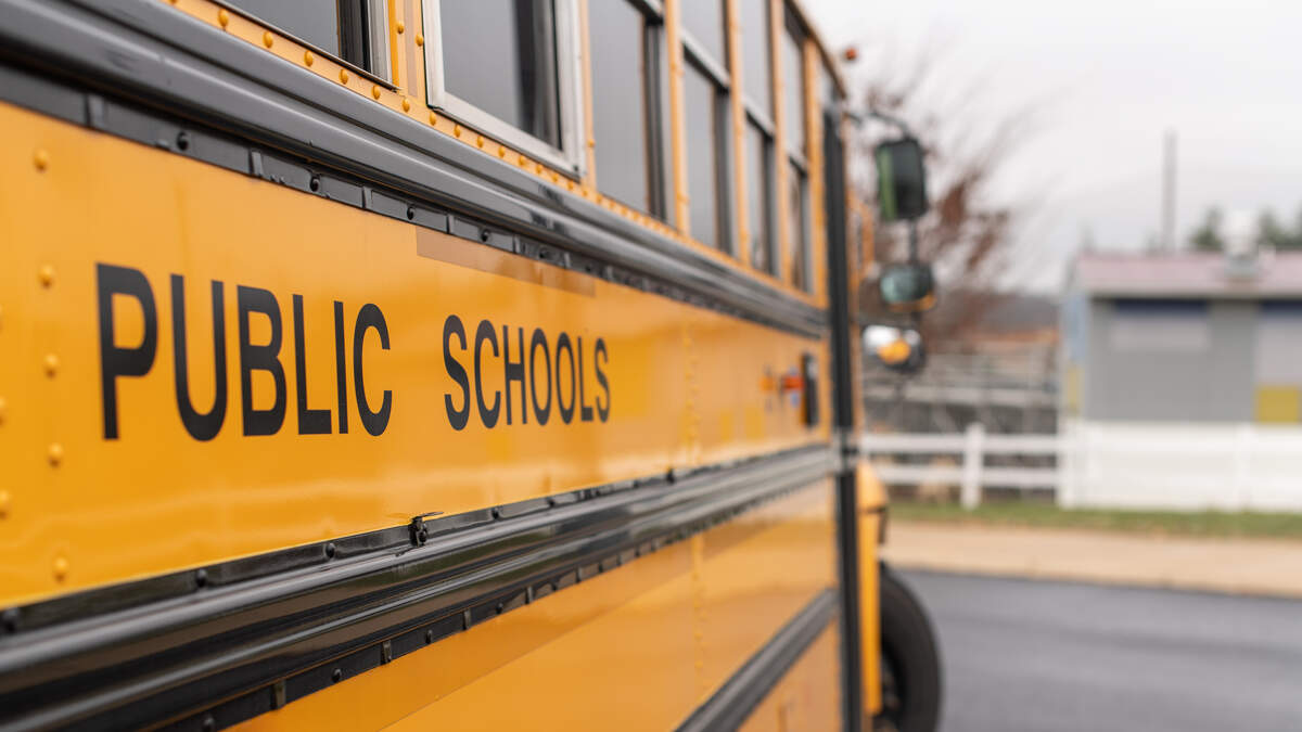 Broward School Superintendent Cuts 800 Jobs as Enrollment Numbers Plunge | NewsRadio WIOD