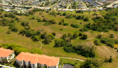 Cape Coral residents to see design plans for old golf course | Lee County