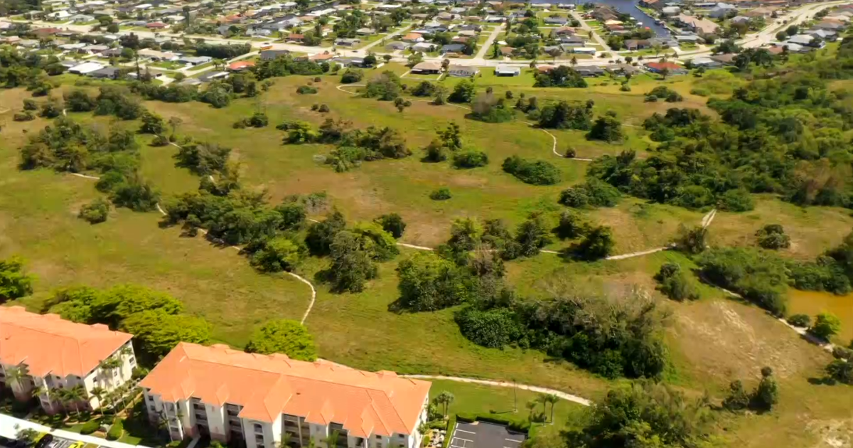 Cape Coral residents to see design plans for old golf course | Lee County