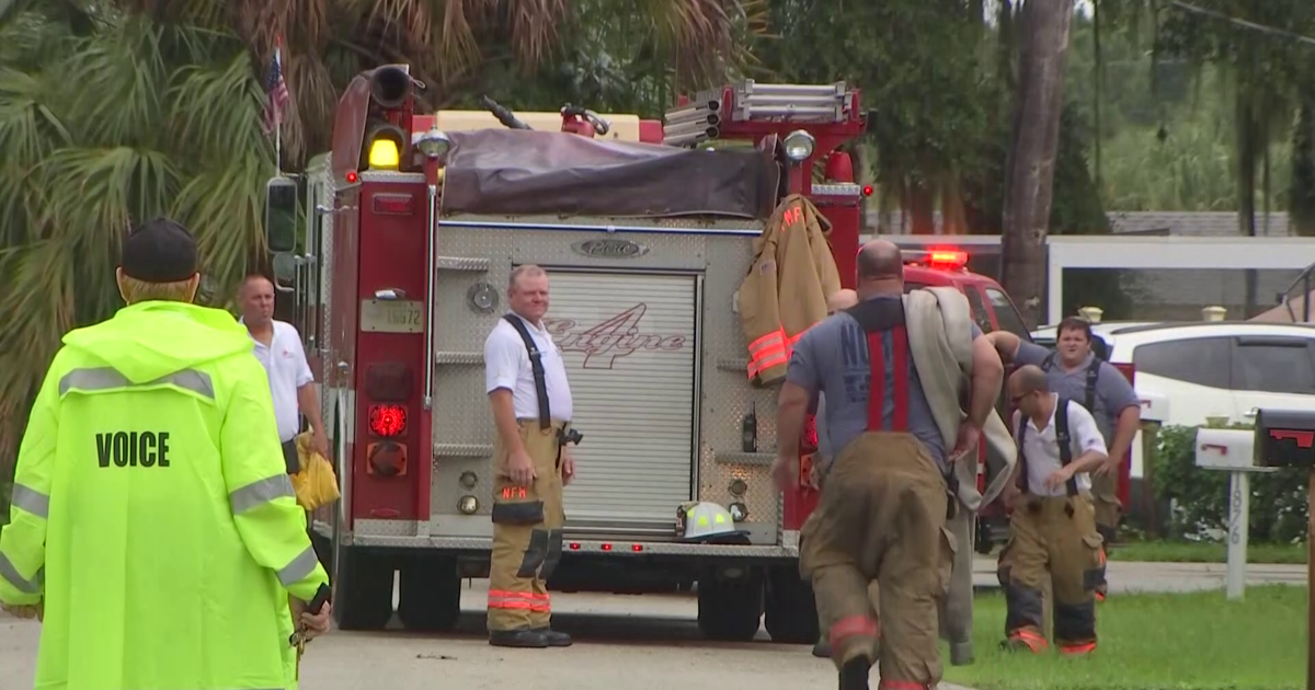Structure fire reported in North Fort Myers, one injured | Lee County