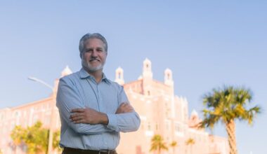 Stay longer, pay more: St. Pete Beach eyes parking overhaul | Beaches