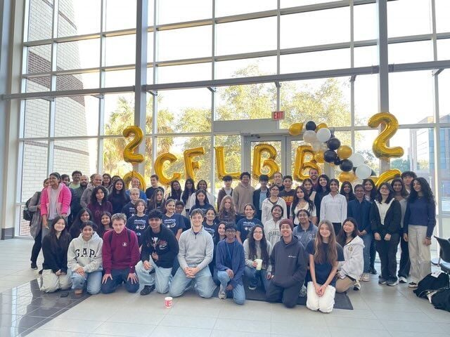 Neuroscience organization helps high schoolers dive into the field | Life