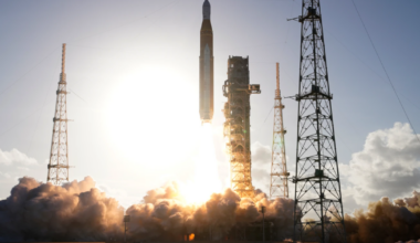 FGCU professor explains how astronauts exercise while orbiting the moon | Sports