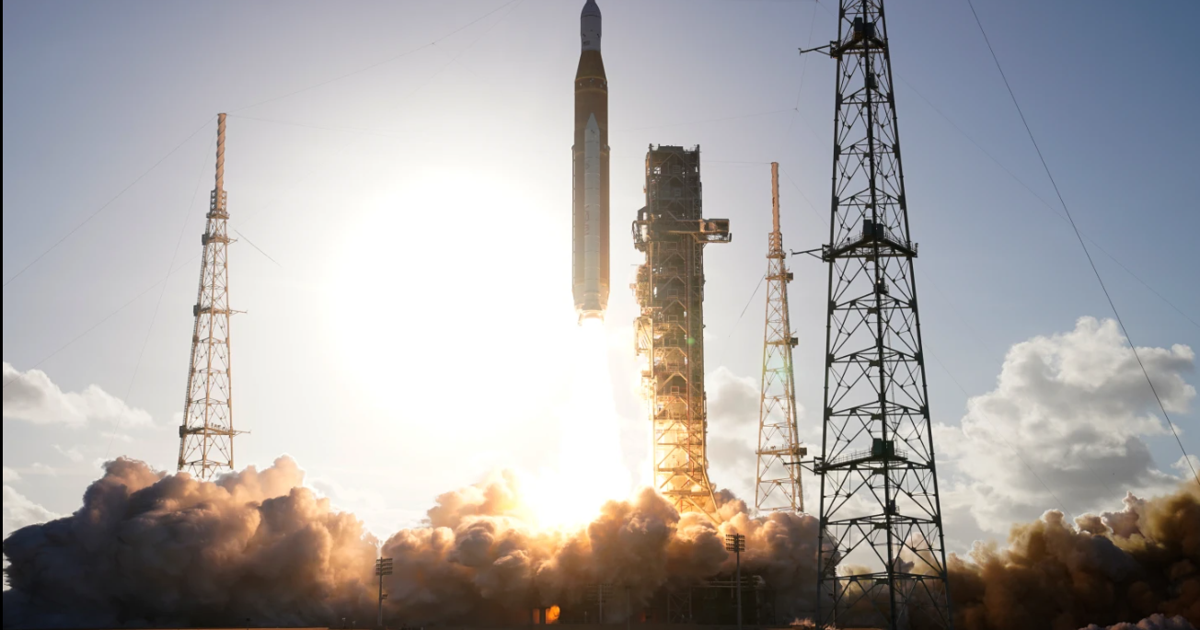 FGCU professor explains how astronauts exercise while orbiting the moon | Sports