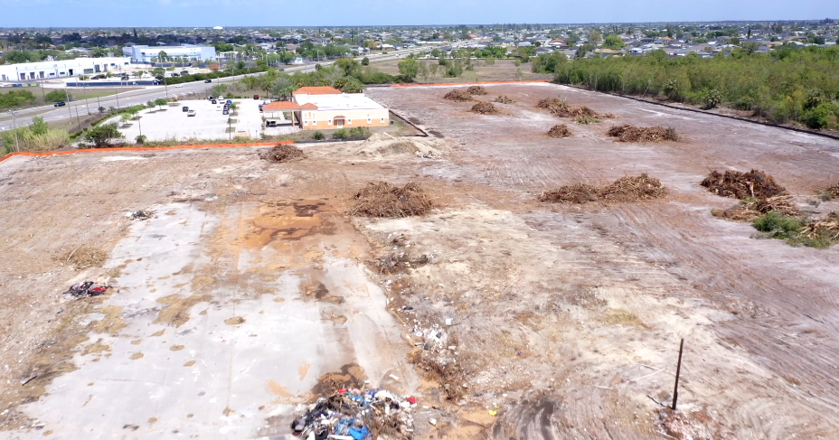 Cape Coral Moose Lodge says dust from construction affecting business | Lee County