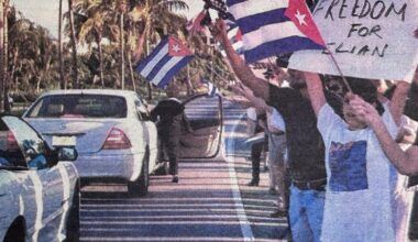 Referendum issue and protest over Elian return head 2000 news | Key Biscayne