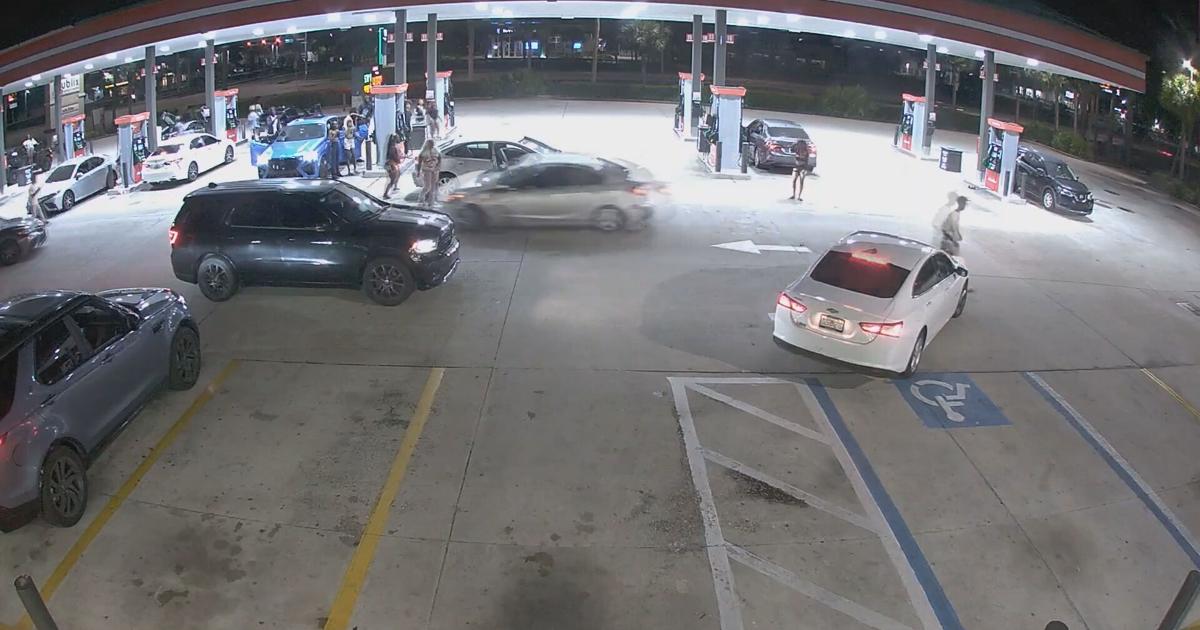 Driver arrested for hitting an pinning woman in RaceTrac parking lot | Crime