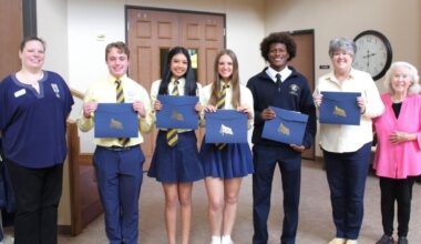 Jacksonville chapter of DAR awards scholarships | Local News