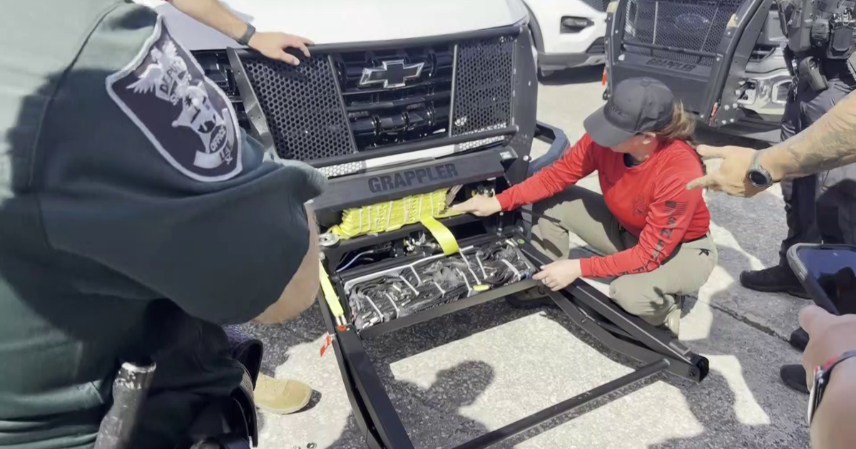 Lee County Sheriff's Office rolls out grappler devices to end dangerous pursuits | Lee County