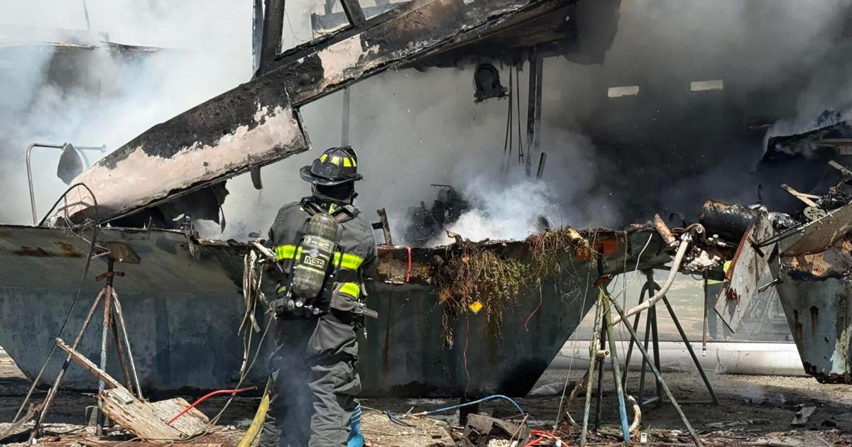 Sailboat catches fire in Fort Pierce | St. Lucie County