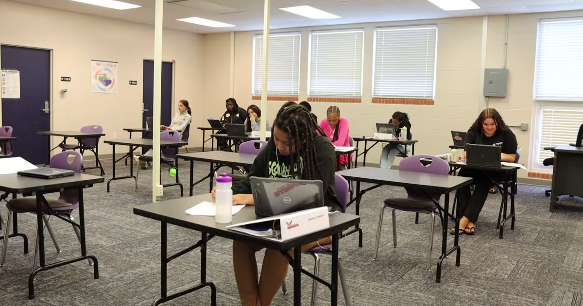Young parent program in Lee County sees surge in student success | Lee County