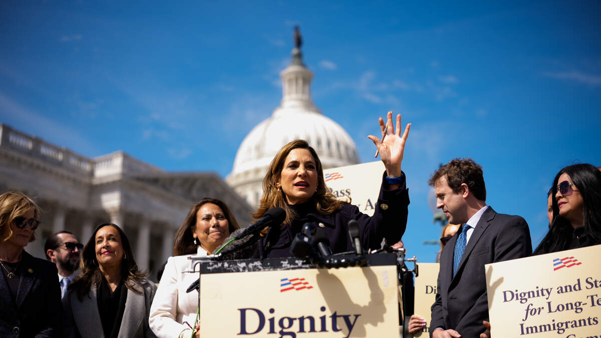 Florida Lawmaker Offers Immigration Solution with DIGNITY Act | NewsRadio WIOD