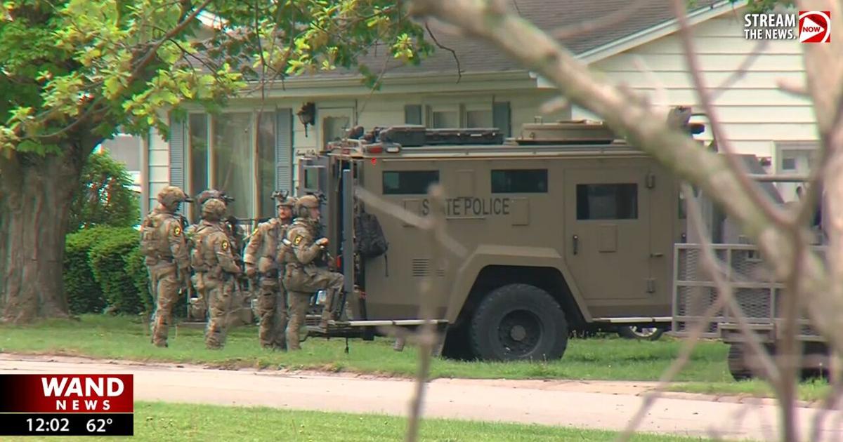 Armed person inside Jacksonville home prompts school closure | News