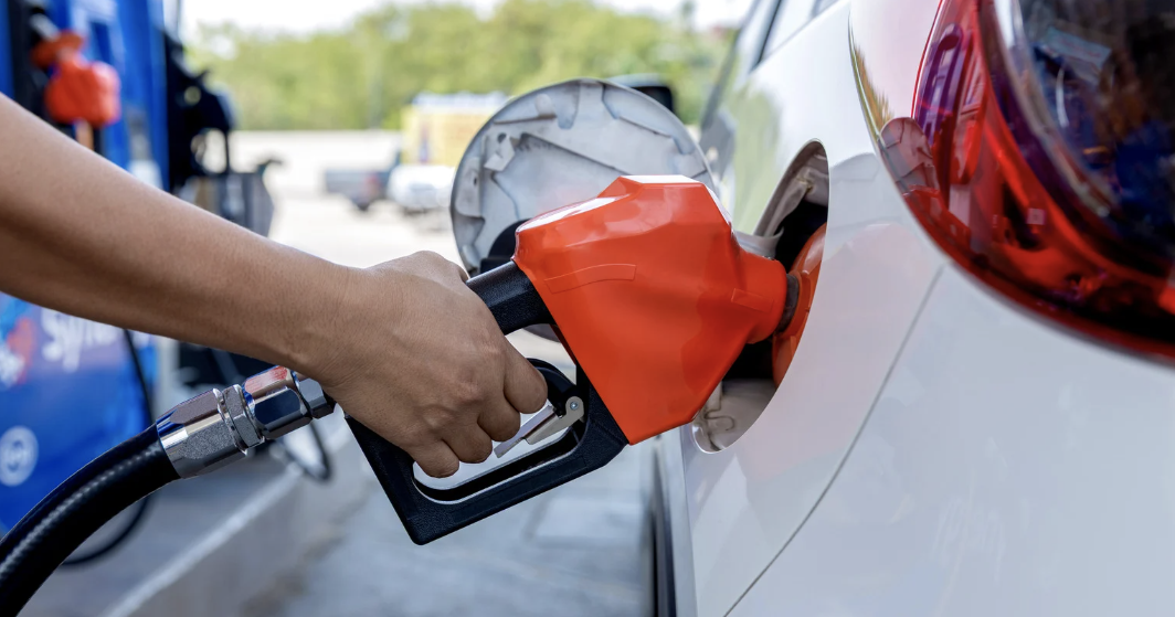 Miami gas prices dip, Key Biscayne stays high | Miami