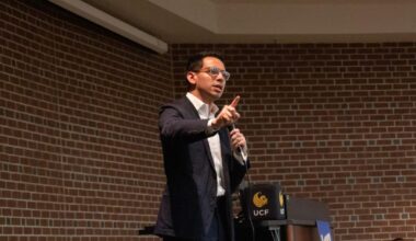 GALLERY: Controversial Florida gubernatorial candidate Fishback returns to campus | Multimedia