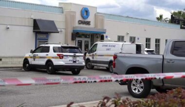Suspect fled on foot after San Marco bank robbery, JSO says